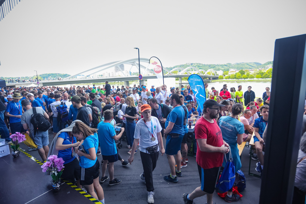 MB-20240428-101-107-0501 | Int. 3 Brückenlauf Linz, Foto: WAPICS/Binder Manuel