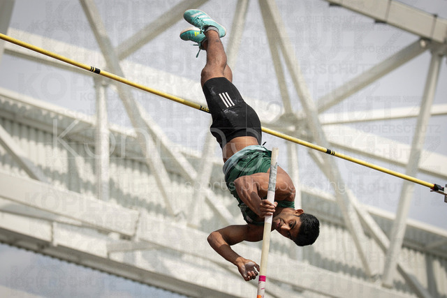 Golden Oval; Dresden, 31.05.2026 | DRESDEN , GERMANY - MAY 31:  Hussain Al Jizam (KSA / Saudi Arabia) competes in the men’s pole vault during the Golden Oval Continental Tour Silver meeting on May 31, 2026 at Heinz-Steyer-Stadion in Dresden, Saxony, Germany.