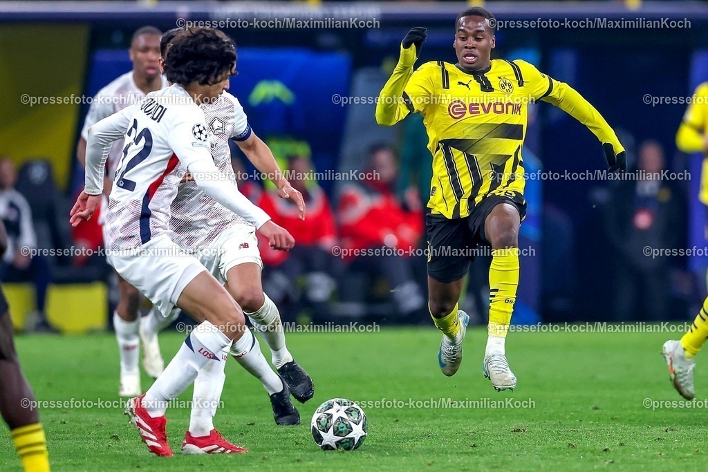 UCL04032501041 | 04.03.2025, Fußball, UEFA Champions League, Borussia Dortmund - OSC Lille, Signal Iduna Park, Runde der 16, Saison 2024 2025: Ayyoub Bouaddi (LOSC Lille #32) im Zweikampf gegen Jamie Gittens (BVB #43)