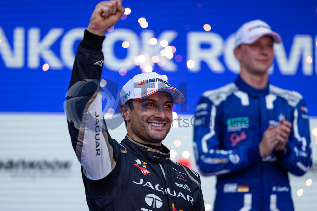 Trainproduction-20230715-0067 | ROME, ITALY,15.Jul.23 - MOTORSPORTS, FORMULA E - Hankook Rome E-Prix, Circuito Cittadino dell-EUR. Image shows Mitch Evans (NZL / Jaguar).  Photo: Trainproduction / Matthias Trinkl