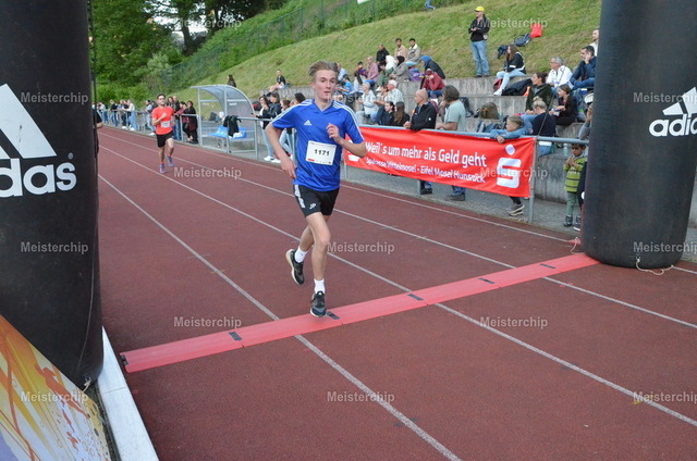 19-23-55_ | Meisterchip Fotoshop - Realisiert mit Pictrs.com