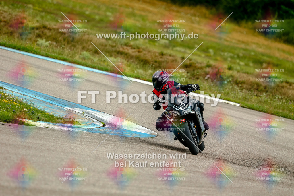 Chambley Juli-3159 | Hier findet Ihr Bilder von Touristenfahrten auf der Nürburgring Nordschleife oder von anderen Veranstaltungen die ich besucht habe. Viel Spass beim Durch Schauen 