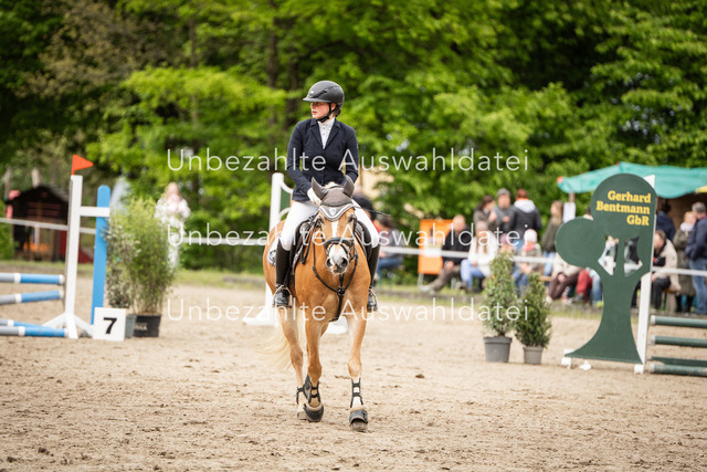 Bad_Meinberg_07404 | saradresslerfotografie - Realisiert mit Pictrs.com