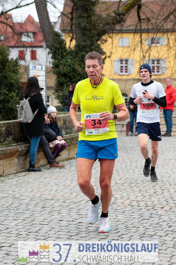 VR Bank Hauptlauf 10000m | 3 Koenigslauf 2023 - Realisiert mit Pictrs.com