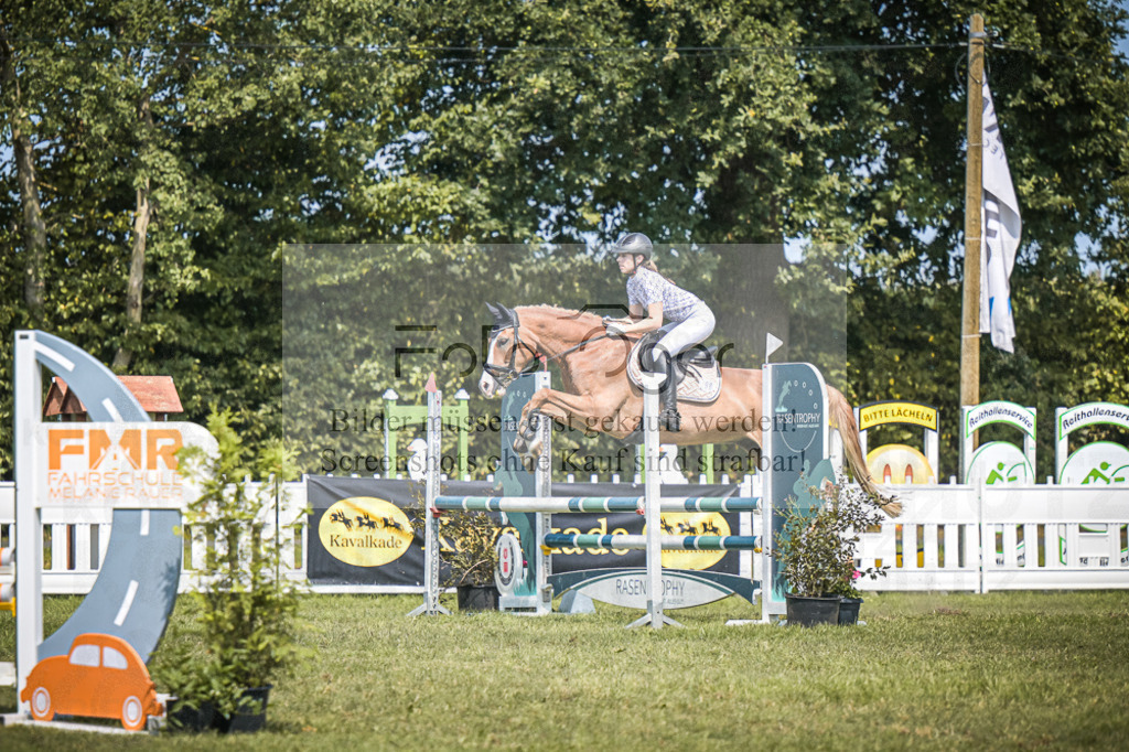 DOS_4576 | Entdecke hochwertige Reitturnierfotos von Foto Oger. Professionell, emotional und authentisch – jetzt Lieblingsmomente im Shop bestellen. - Realisiert mit Pictrs.com