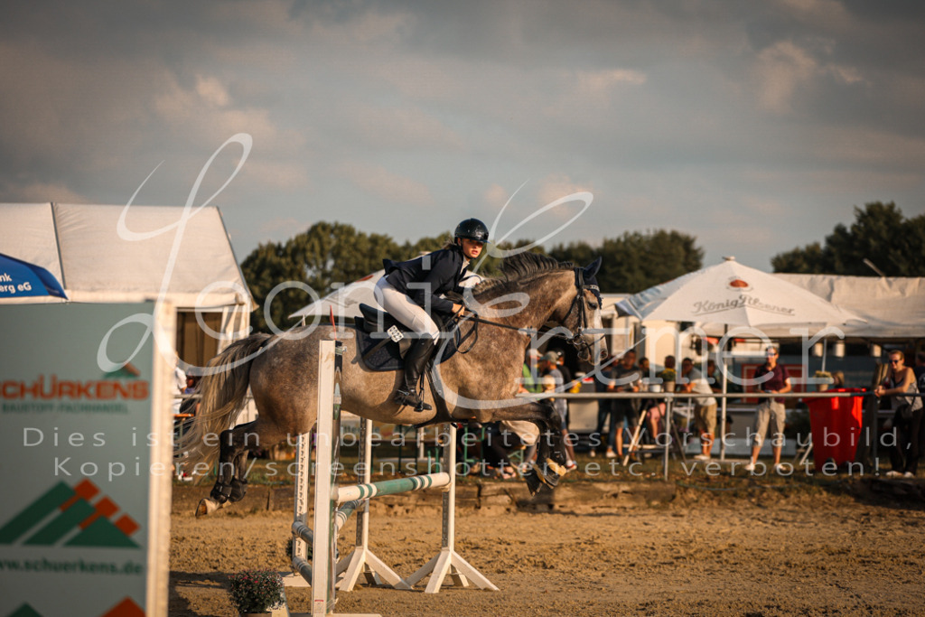 08.FrSpE00245 | Leoni Ertmer Photography - Realisiert mit Pictrs.com