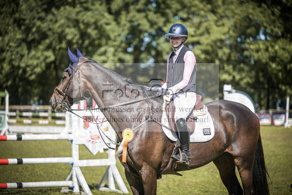 DOS_0059 | Entdecke hochwertige Reitturnierfotos von Foto Oger. Professionell, emotional und authentisch – jetzt Lieblingsmomente im Shop bestellen.Deutschlandweite Turnierfotografie. - Realisiert mit Pictrs.com