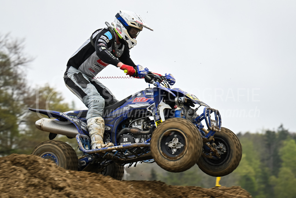 Motocross Schlatt bei Winterthur - 30. April 2023 | #295 Luethi Robin aus Altendorf (CH) auf Yamaha in der Kategorie Quad am Motocross Schlatt bei Winterthur, 30. April 2023. 
Instagram: @mx_schlatt | @mc_wila | @sam_schweiz
Bild: Sportfotografie Markus Aeschimann | www.markus-aeschimann.ch - Realisiert mit Pictrs.com