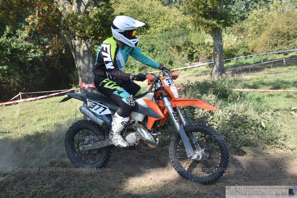 DSC_0109 | Sportfotografie , Motorsport, Motoross, Reitsport, Mointainbike, Enduro,
Landschaft , Outdoor, Eventfotografie, Landschaft, Bilder online bestellen - Realisiert mit Pictrs.com