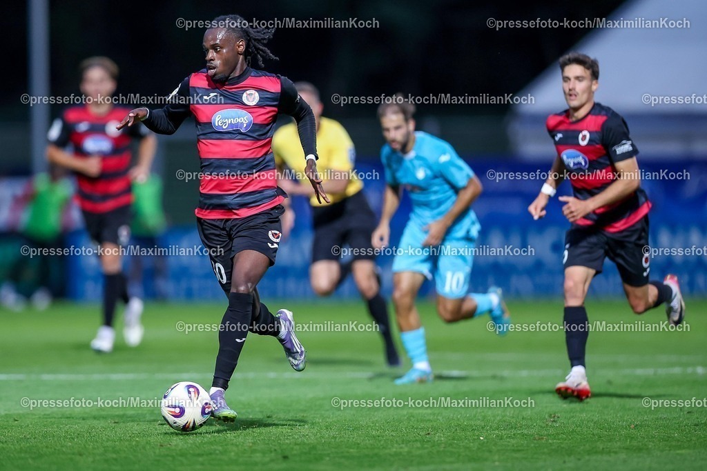 FCVK16092501095 | 16.09.2025, Fußball, FC Viktoria Köln – TSG 1899 Hoffenheim II, 3.Liga, Sportpark Höhenberg, Saison 2025 2026: Yannick Tonye&nbsp;(Viktoria Koeln #30)  DFB regulations prohibit any use of photographs as image sequences and or quasi-video.