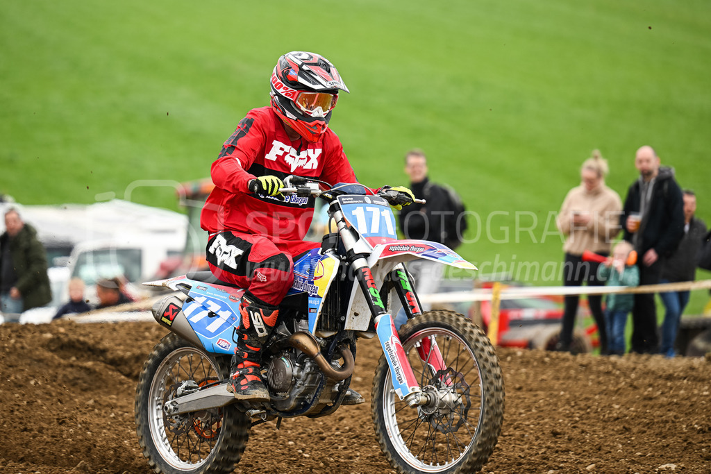 Motocross Schlatt bei Winterthur - 30. April 2023 | #171 Holzknecht Bruno aus Amlikon-Bissegg (CH) auf Husqvarna in der Kategorie Senioren am Motocross Schlatt bei Winterthur, 30. April 2023. 
Instagram: @mx_schlatt | @mc_wila | @sam_schweiz
Bild: Sportfotografie Markus Aeschimann | www.markus-aeschimann.ch - Realisiert mit Pictrs.com