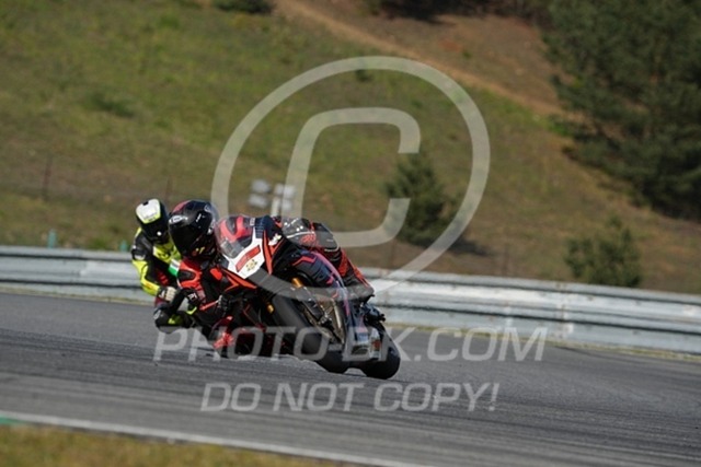 2024_05_04_PBK_28248 | Sportfotografie; SlowMotion; Video; Rennstrecke; Hafeneger; Speer; Racing; RSE; BMW; CBO; Trackday; Motorsportarena; Hockenheimring; Brno; Most; Barcelona; Valencia