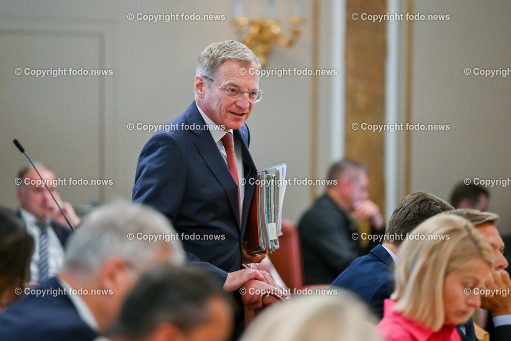 Landhaus Linz_ Promenade_ Landtagssitzung_ 15.06.2023-49 | 15.06.2023, Landhaus Linz AUT, Promenade, Landtagssitzung, im Bild LH Thomas Stelzer (VP)