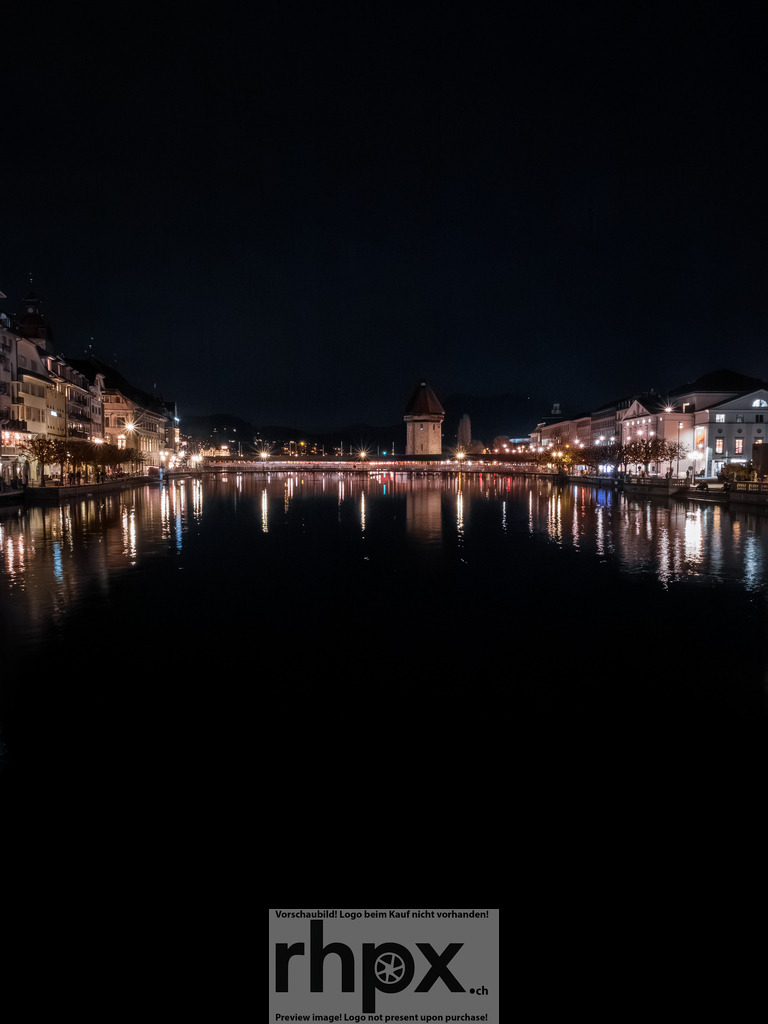 Herbst in Luzern | Stimmungsvolle Fotokunst aus Luzern. Erlebe den Pilatus, den See und die Stadt Luzern in exklusiven Aufnahmen in der Fotogalerie & Shop. - Realisiert mit Pictrs.com