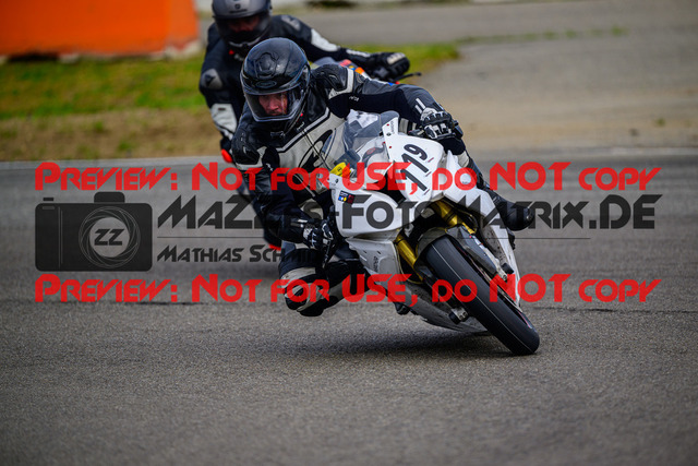 MaZZes_Fotomatrix_20250421_6007705_4005 | ROT