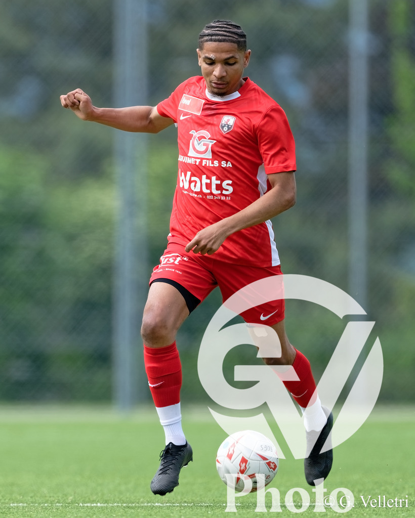 Promotion League - FC Grand-Saconnex v FC Luzern U-21 | during the Promotion League game between FC Grand-Saconnex and FC Luzern U-21 at Stade du Blanché in Grand-Saconnex, Switzerland