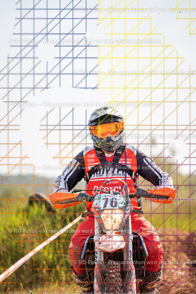 Wolfshausen 4 Lauf -968 | Sportfotografie von RO-Fotos: Motorsport, Motocross, Enduro, Laufveranstaltungen und Triathlon. Professionelle Fotos von Sportlern und Events. - Realisiert mit Pictrs.com