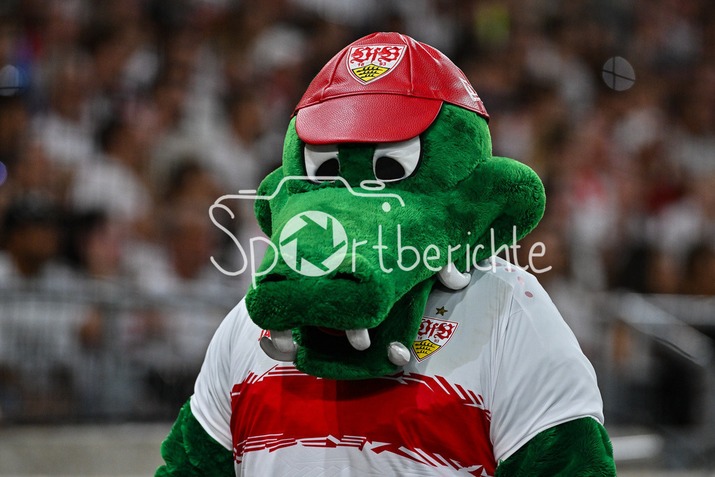 VfB Stuttgart - FC Bayern München | im Bild das Maskottchen des VfB Stuttgart FRITZLE / Einzelfoto / Freisteller / Franz-Beckenbauer Supercup: VfB Stuttgart - FC Bayern München; MHP Arena am 16.08.2025
