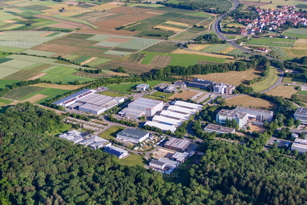 Luftbild: R.E.T. GmbH im Ortsteil Jettenburg in Kusterdingen im Bundesland Baden-Württemberg in Deutschland. – Foto: IMG_67685.jpg vom 09.06.2014 durch Werner Riehm/FLY-FOTO.de – Auflösung des Originals: 4302 x 2868 px – RET