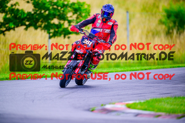 MaZZes_FotoMatrix_240713_6007705_7662 | S2