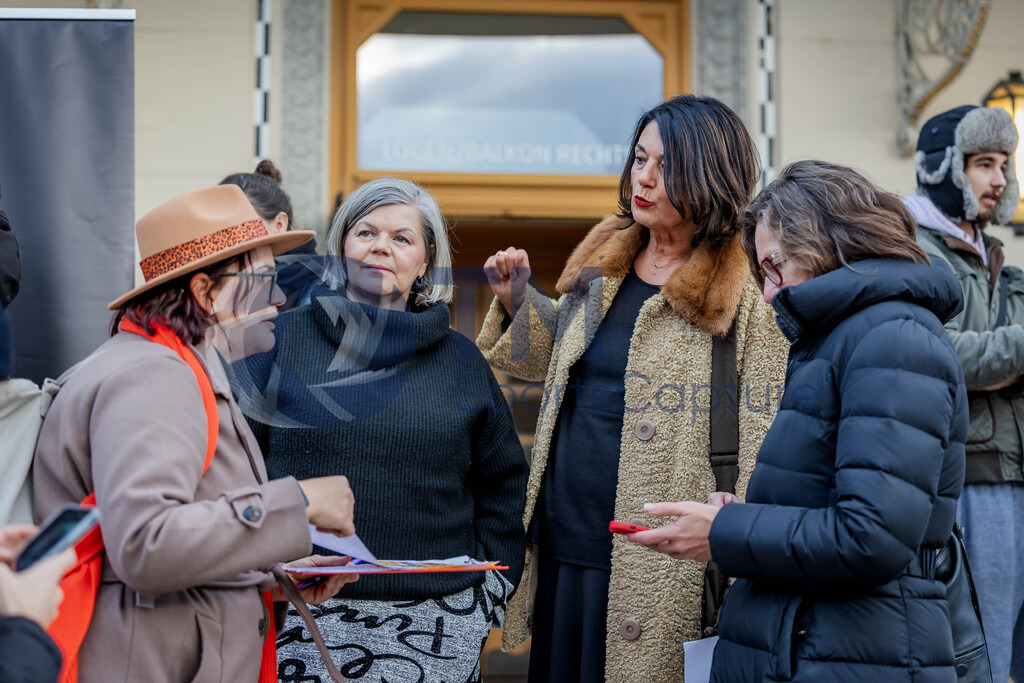 R06_1538 | 29.NOV.24-Protestmarsch gegen Gewalt-Copyright: Katholische Kirche Kärnten/Denk Dich Neu/Trainproduction/Matthias Trinkl
