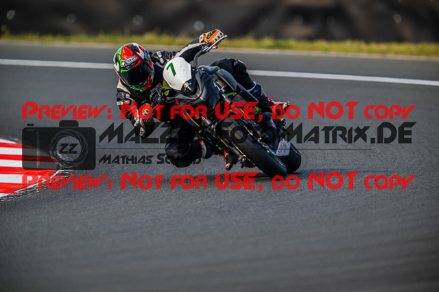 MaZZes_FotoMatrix_220520_0908 | Fotograf Mathias Schmid
Sportfotograf,
Eventfotograf,
Hochzeitsfotograf,
Portraitfotograf