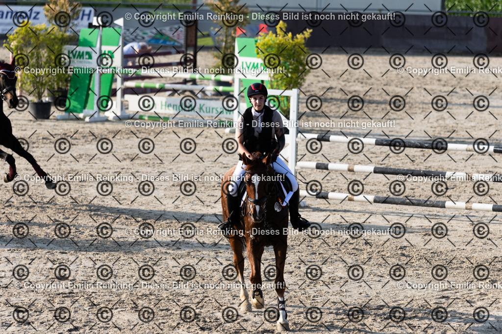 CL5A1555 | Emilia Reinking Fotografie - Realisiert mit Pictrs.com