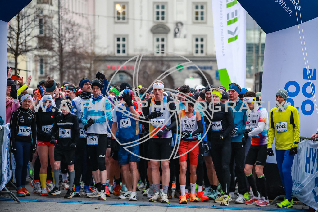SILVESTERLAUF LINZ 25 | Linz, AUSTRIA, 31. Dezember 25, TRIRUN SILVESTERLAUF LINZ 25 , Image shows: 
Photo: WAPICS / BINDER Manuel