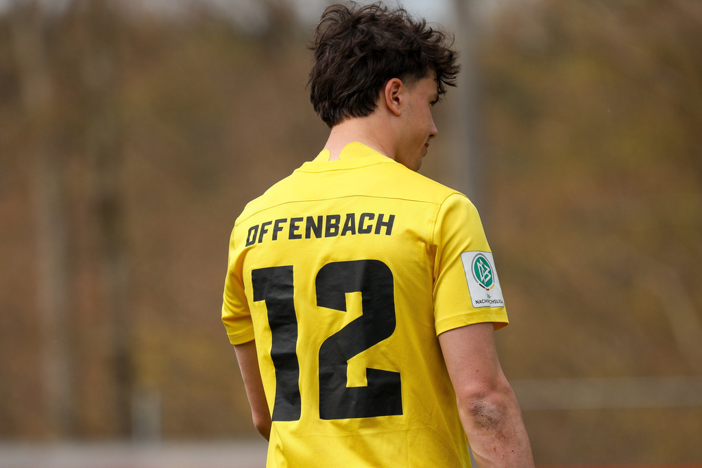 FCHOFK_260418_1971 | 1.FC Heidenheim 1846 vs. Offenbacher Kickers, Fußball, U17, B-Junioren, NWL, U17-DFB-Nachwusliga, 2025/2026, 10. Spieltag, 18.04.2026 in Heidenheim, Walter-Birkhold-Jugendstadion (Foto: Michael Bulling) - Realisiert mit Pictrs.com