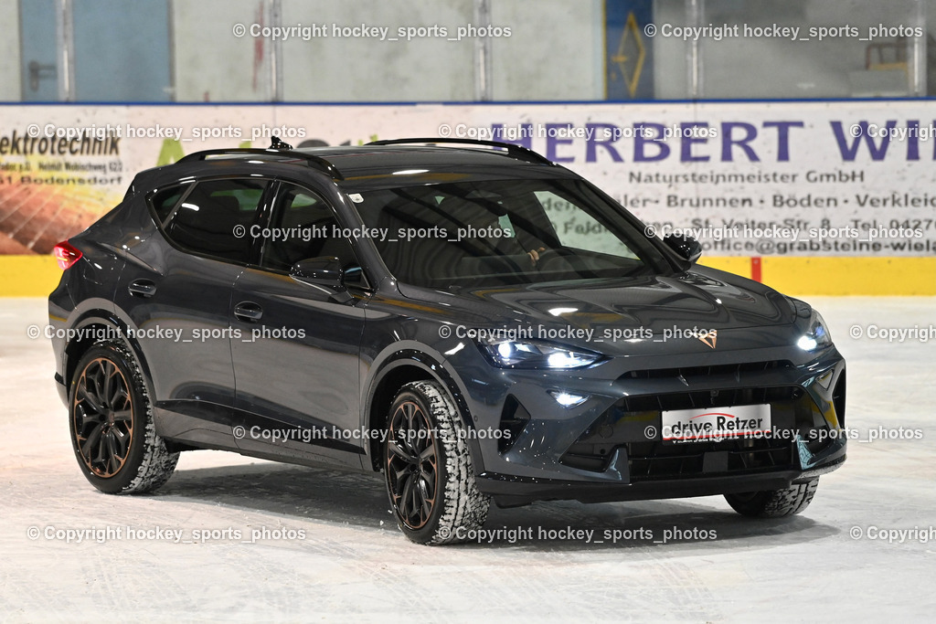 ESC Sparkasse Steindorf vs. ESV Ferlach | Autohaus Retzer, Autopräsentation, ESC Sparkasse Steindorf vs. ESV Ferlach, ESC Sparkasse Steindorf vs. ESV Ferlach am 22.02.2026 in Steindorf  (Ossiachersee Halle ), Austria, (Photo by Bernd Stefan)