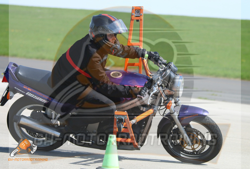 IMG_9692 | gh-motorradtraining-foto.de - Realisiert mit Pictrs.com