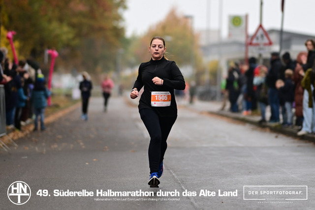 Süderelbe Halbmarathon 2025 I 09.11.2025 I Fotograf_DerSportfotograf.I 00622 | Der Sportfotograf. - Realisiert mit Pictrs.com
