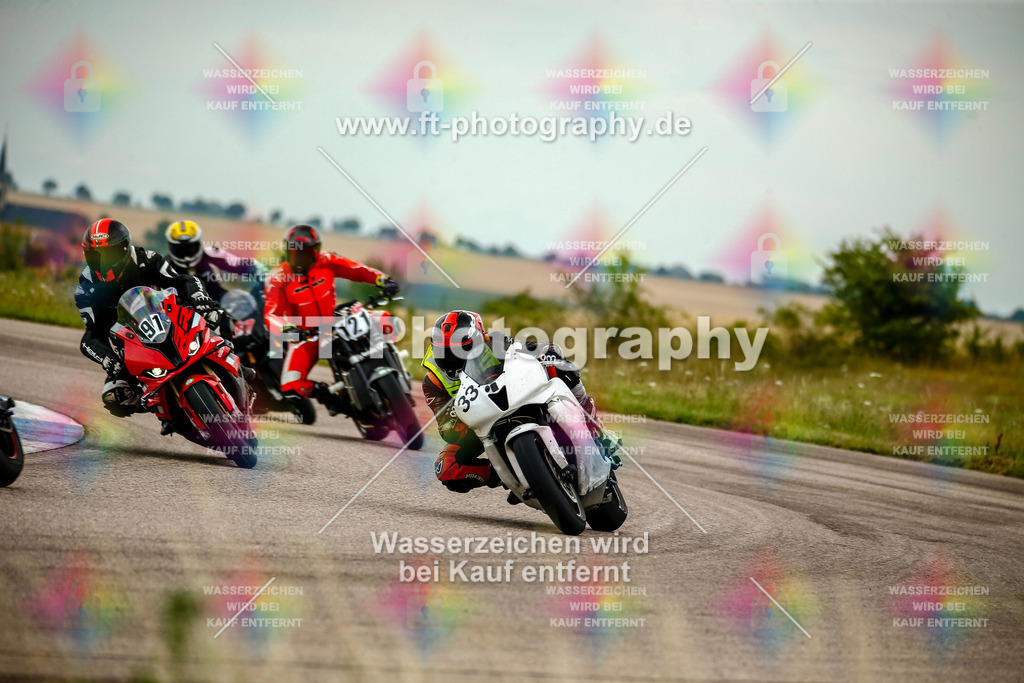 Chambley Juli-2329 | Hier findet Ihr Bilder von Touristenfahrten auf der Nürburgring Nordschleife oder von anderen Veranstaltungen die ich besucht habe. Viel Spass beim Durch Schauen 