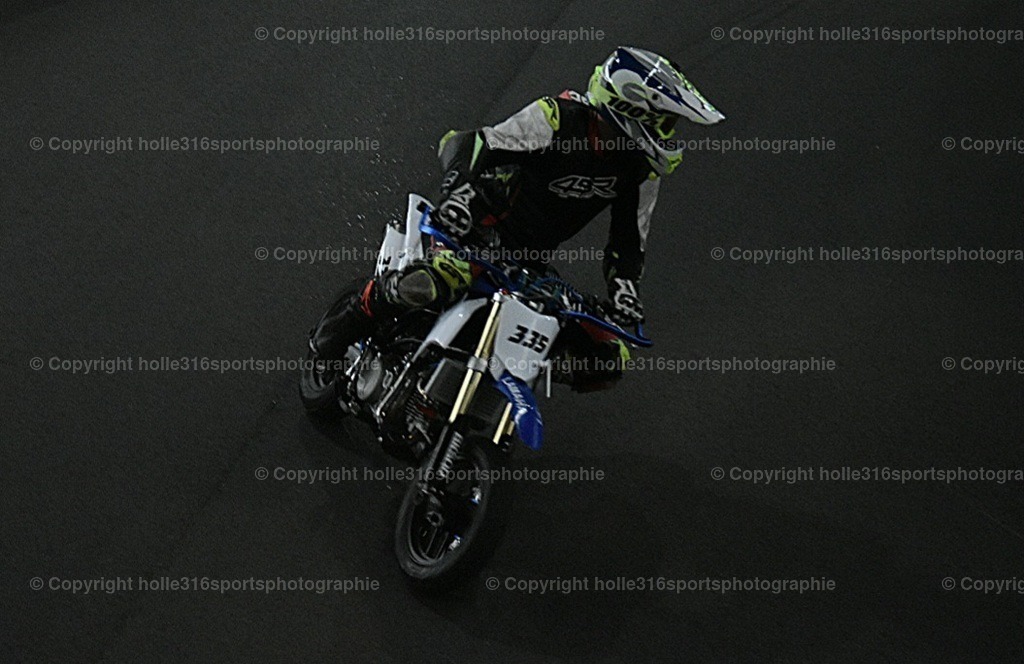 DSC_0599 | Sportfotografie , Motorsport, Motoross, Reitsport, Mointainbike, Enduro,
Landschaft , Outdoor, Eventfotografie, Landschaft, Bilder online bestellen - Realisiert mit Pictrs.com