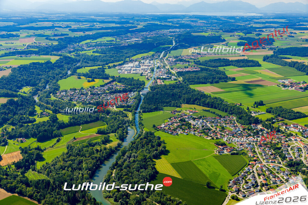 Luftaufnahme von Tacherting Vs Google Maps- Die Luftaufnahme wurde 2025 vom UL-Flugzeug heraus erstellt ( keine Drohne ) - Hochauflösende Luftaufnahme - für professionelle Ausdrucke geeignet. Die Geschenkidee !Mit Lizenz und Bildrechte bestellbar