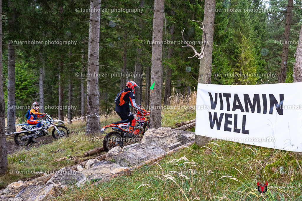 fuernholzer_251026-C1-492 | Fotografische Impressionen von der Red Stag Enduro Extreme by fuernholzer-photography.com. Endurosport in Österreich fotografisch festgehalten von fuernholzer. Auftragsfotografie für Private, Gewerbefotos und Industriefotografie. Eventfotografie, Sportfotografie und Motorsportfotografie. Anbieter von Fotoworkshops, Fototraining, fotografischen Vorträgen und Fotoseminaren.