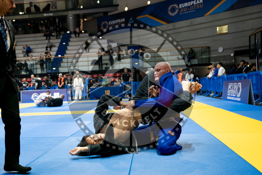 20240124PBB00163 | Fighters compete during the second day of the IBJJF European Championship in Paris, France, on January 24, 2024.