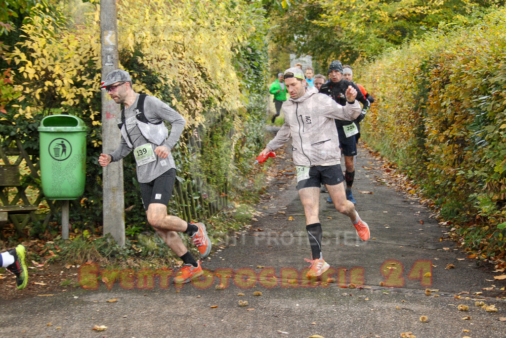 251026_1004_EV4_3944 | Sportfotografie im Rhein-Sieg Kreis, Köln, Bonn, NRW, Rheinland Pfalz, Hessen, etc. Unser Tätigkeitsfeld umfasst den Laufsport vom Volkslauf über den Marathon, Duathlon, Triathon bis zum Ultralauf wie Kölnpfad Ultra oder Schindertrail.