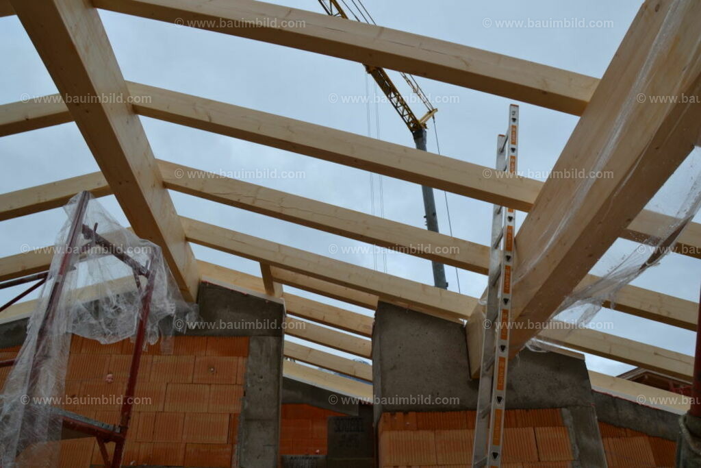 bib-lg09-holzbau-0148 | Nach LV-Leistungsgruppen sortierte Detailfotos über den Bau eines Hauses. Alle Hausbau-Bilder direkt vom Urheber und Autor der Website Haus-Selber-Bauen.com