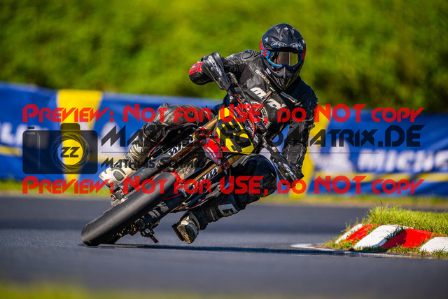 MaZZes_FotoMatrix_240511_6007705_6711 | S1