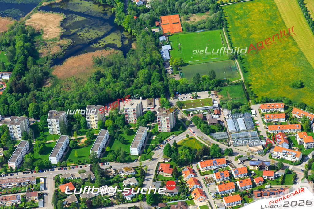 Die Luftaufnahme der Stadt Kempten Allgäu wurde vom UL-Flugzeug heraus erstellt ( keine Drohne )- hohe Auflösung für beste Qualität