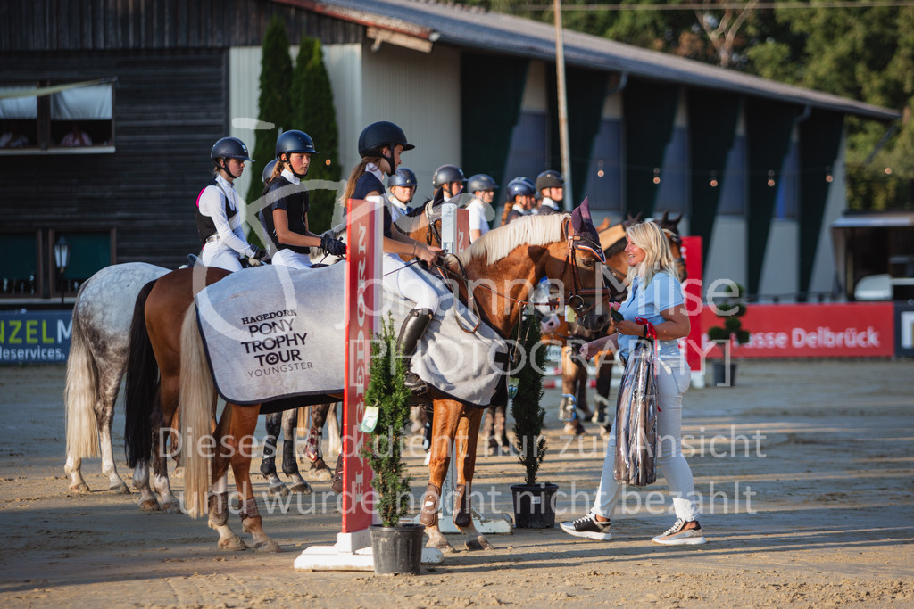 220825_Delbrueck_PonyTrophy-256 | Deine schönsten Turniermomente als professionelle Fotos! Entdecke hochwertige Pferdesport-Fotografie im Online-Shop. Jetzt Fotos finden & bestellen!