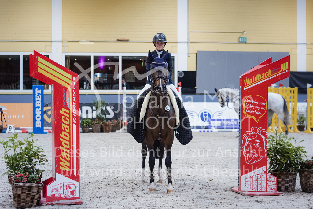221023_Warstein_S1-Spr-334 | Deine schönsten Turniermomente als professionelle Fotos! Entdecke hochwertige Pferdesport-Fotografie im Online-Shop. Jetzt Fotos finden & bestellen!