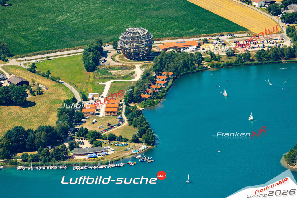 Das Luftbild der Stadt Steinberg am See wurde 2022 vom Flugzeug heraus erstellt (keine Drohnen-Aufnahmen) Aufnahmehöhe ca.450 Meter- hohe Bildauflösung und Druck-Qualität. Garantiert!