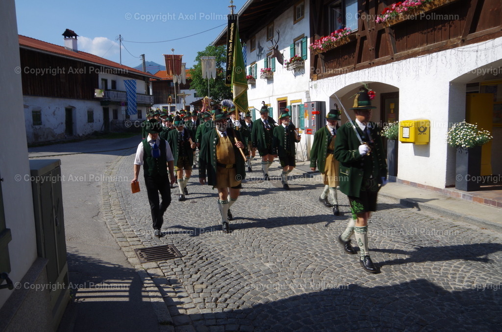 IMGP3404 | fotografiert von Axel PollmannLeonhardi Wallfahrt Benediktbeuern und Murnau, Fronleichnam, Fasching, Landschaft im Loisachtal und Benediktbeuern  - Realisiert mit Pictrs.com
