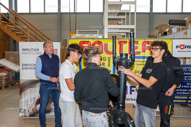 Rauter Installationen - Poly goes Backstage | Bildershop von pixelworld.at - Realisiert mit Pictrs.com