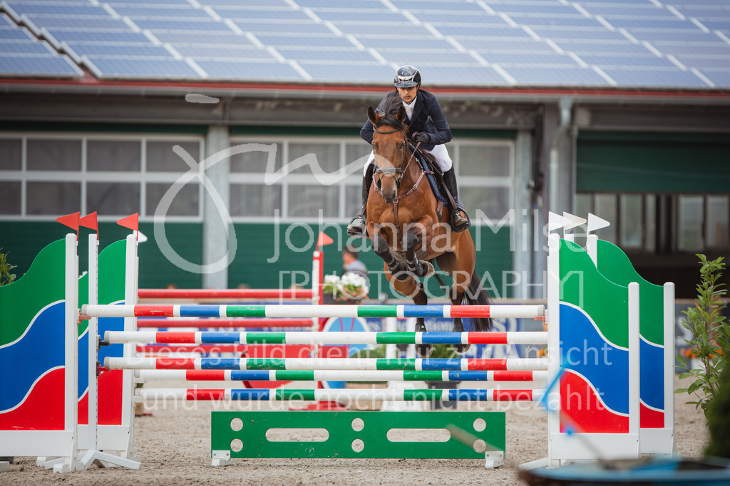 220705_Mühlen_M-Spr-724 | Late Entry Mühlen
05.07.2022
Springprüfung Kl.M*
6-8jährige Pferde
