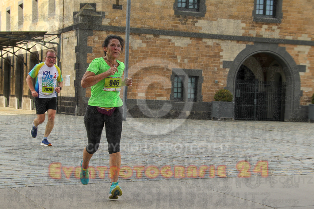 250920_1527_EV4_8870 | Sportfotografie im Rhein-Sieg Kreis, Köln, Bonn, NRW, Rheinland Pfalz, Hessen, etc. Unser Tätigkeitsfeld umfasst den Laufsport vom Volkslauf über den Marathon, Duathlon, Triathon bis zum Ultralauf wie Kölnpfad Ultra oder Schindertrail.