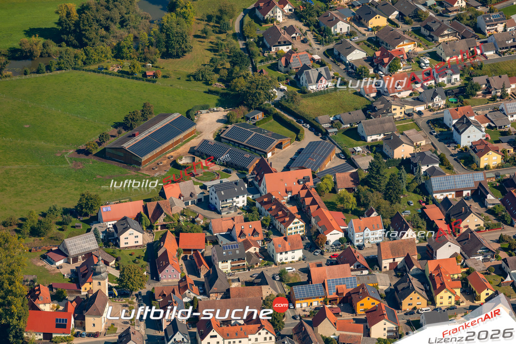 Schöne Luftaufnahme als Geschenk in Willersdorf Hallerndorf - Die Luftbildaufnahme wurde 2025 vom UL-Flugzeug heraus erstellt ( keine Drohne ) - Hochauflösende Luftaufnahme -Nicht vergleichbar mit Google Maps oder Satelittenbilder- Die Geschenkidee !Mit Lizenz und Bildrechte bestellbar