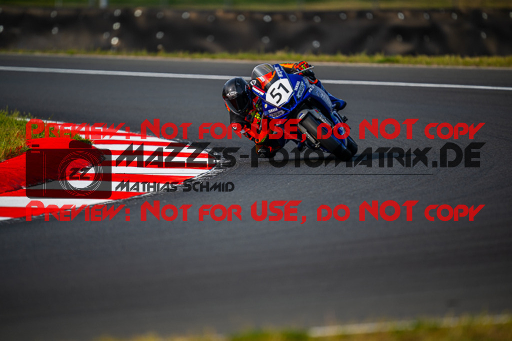 MaZZes_FotoMatrix_220520_0560 | Fotograf Mathias Schmid
Sportfotograf,
Eventfotograf,
Hochzeitsfotograf,
Portraitfotograf